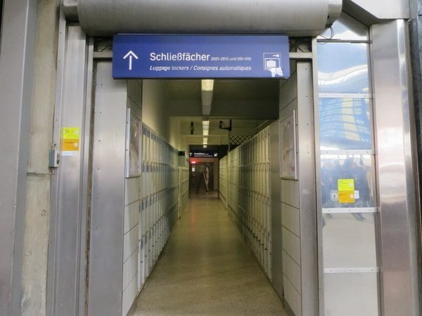 munich-station-luggage-storage-002