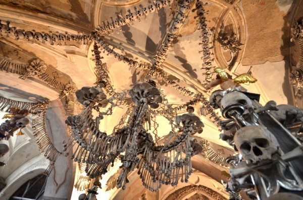 bone-church-sedlec-ossuary-010