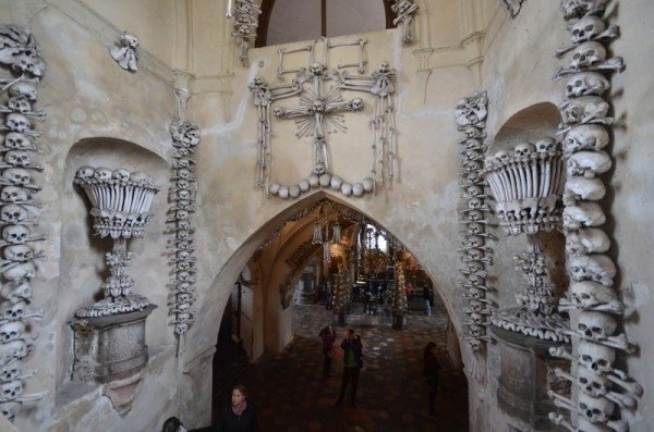 bone-church-sedlec-ossuary-019